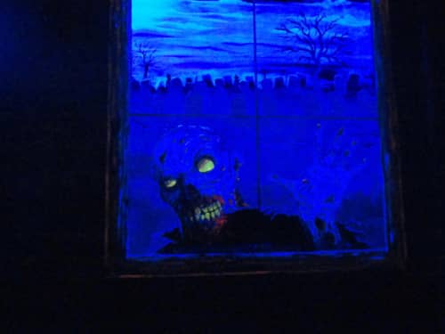 Blacklight zombie