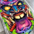 Tiki Totem skateboard illustrati